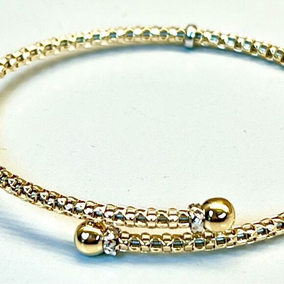 14K Gold Popcorn Small Bypass Bangle - Picture 7 of 9